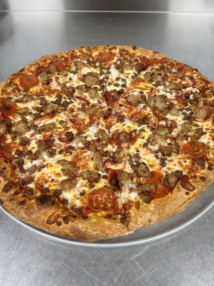 Food from Joe’s NY Pizza