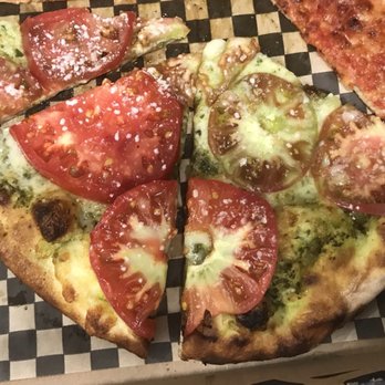 Double Mountain - Heirloom tomato pizza - Pizza Near Me - Portland, Oregon