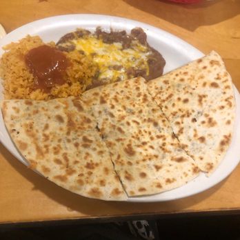 Casa Lupitas - Quesadilla - Mexican Near Me - Castaic, California