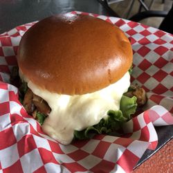Oktoberfest - Mushroom Melt cheeseburger