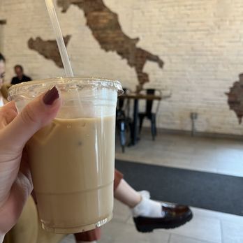 Cafe Dolce - Iced latte - Cafes Near Me - St Louis, Missouri Cafe Dolce - Iced latte - Cafes Near Me - St Louis, Missouri