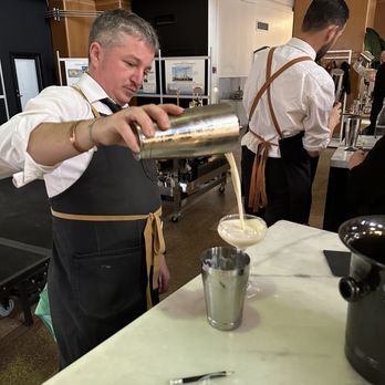 Gold Bar Distillery - Demonstrating the pour. - Distilleries Near Me - San Francisco, California