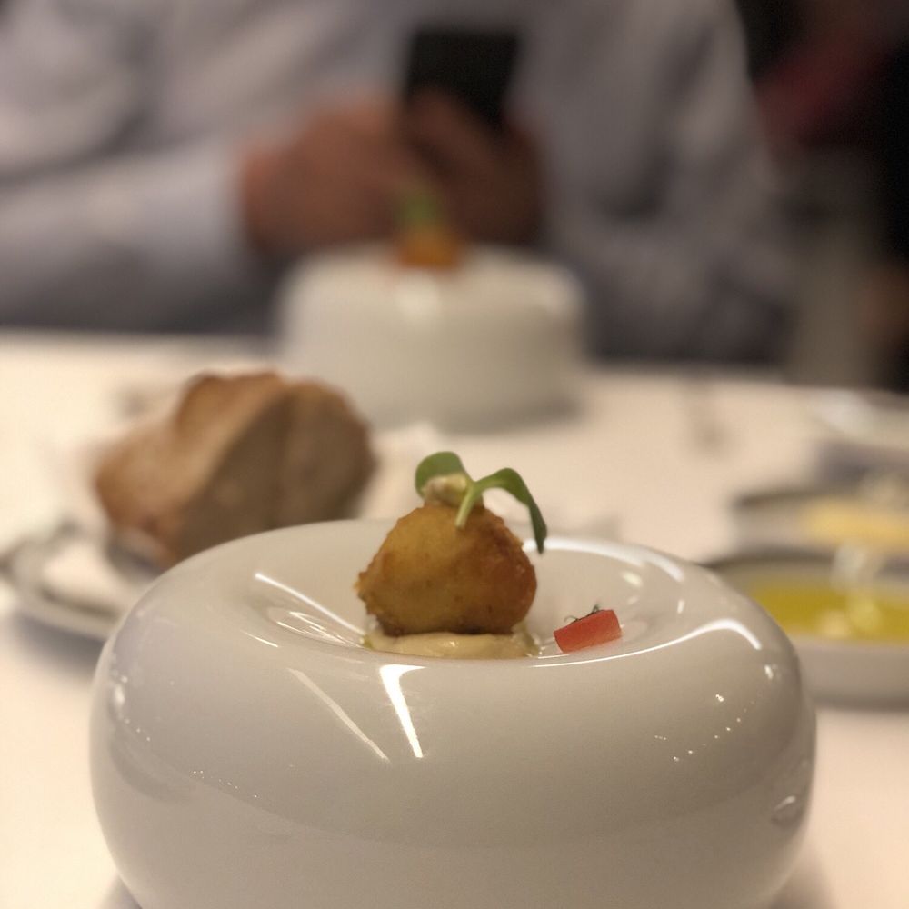 Eleven - Modern European Near Me - Lisbon, 11