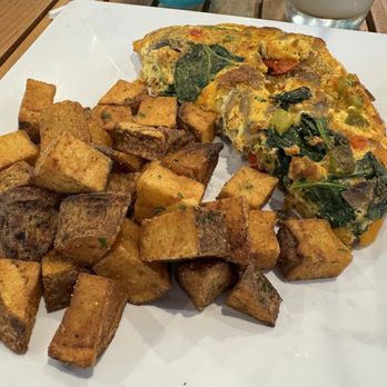 Chloez Cafe - Breakfast & Brunch Near Me - Fairfax Station, Virginia