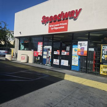 Speedway - The entrance - Gas Stations Near Me - Northridge, California