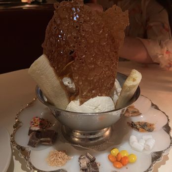 Monkey Bar - Banana Split Sundae - American Near Me - New York, New York Monkey Bar - Banana Split Sundae - American Near Me - New York, New York