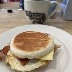 Guilford Country Store - Bacon, egg & cheese sandwich on a Portuguese Roll