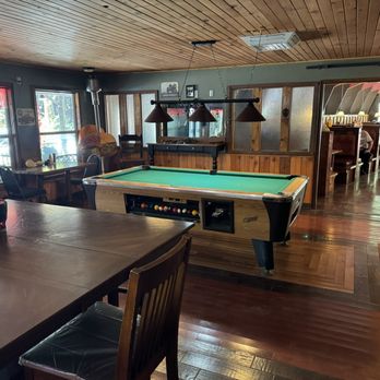 Lovelock Inn - Pool table - American Near Me - Magalia, California Lovelock Inn - Pool table - American Near Me - Magalia, California