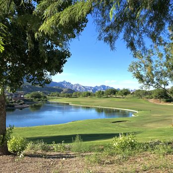 SaddleBrooke Active Retirement Community - Near the clubhouse on the driving range at the Preserve golf course - Golf Near Me - Saddlebrooke, Arizona SaddleBrooke Active Retirement Community - Near the clubhouse on the driving range at the Preserve golf course - Golf Near Me - Saddlebrooke, Arizona
