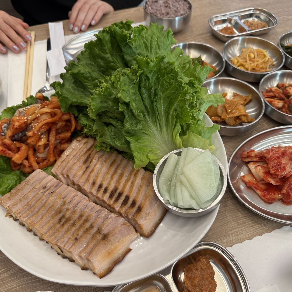 Damee Korean Restaurant - Bossam - Korean Near Me - Buena Park, California