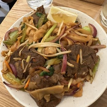 KungFu Kitchen - Hand pulled noodles with beef - Chinese Near Me - Brookline, Massachusetts KungFu Kitchen - Hand pulled noodles with beef - Chinese Near Me - Brookline, Massachusetts