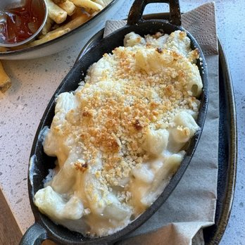 Blue Heron Bistro - Mac & cheese yummy - Seafood Near Me - Lopez Island, Washington Blue Heron Bistro - Mac & cheese yummy - Seafood Near Me - Lopez Island, Washington