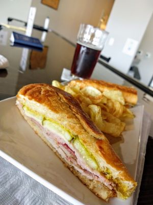 Cadillac Straits Brewing Company by null