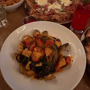 Doppio Zero Mountain View - Pizza Near Me - Mountain View, California