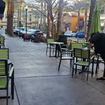 Rachel's Kitchen - Outside dining - Breakfast & Brunch Near Me - Henderson, Nevada