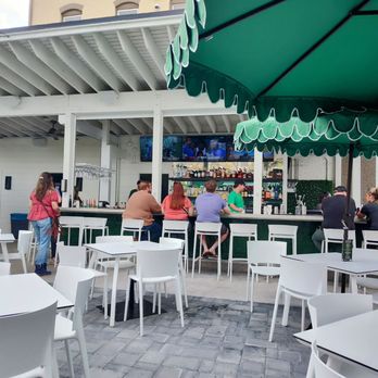 B Side - The bar - Cocktail Bars Near Me - Pensacola, Florida B Side - The bar - Cocktail Bars Near Me - Pensacola, Florida