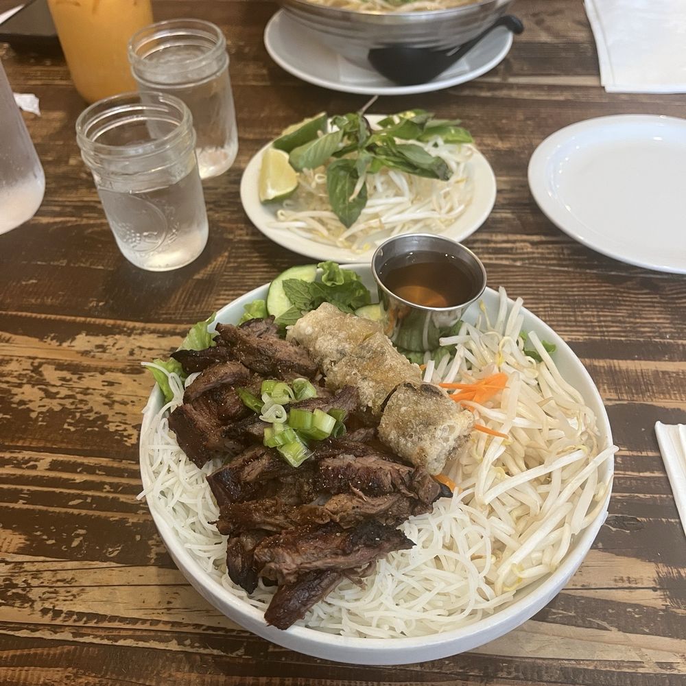 Phorage - Bomb vermeceli - Vietnamese Near Me - Los Angeles, California Phorage - Bomb vermeceli - Vietnamese Near Me - Los Angeles, California