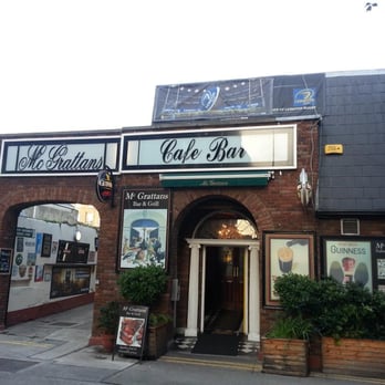 McGrattan's In The Lane - McGrattans entrance - Pubs Near Me - Dublin, D McGrattan's In The Lane - McGrattans entrance - Pubs Near Me - Dublin, D