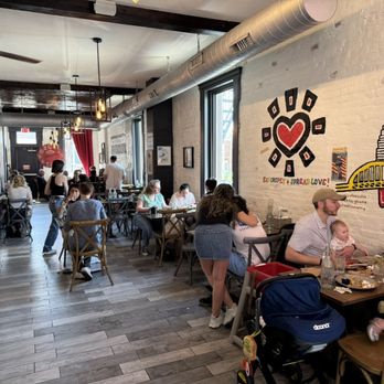 Cafe Moulin - Interior - Breakfast & Brunch Near Me - Pittsburgh, Pennsylvania