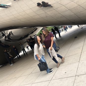 Cloud Gate - Public Art Near Me - Chicago, Illinois