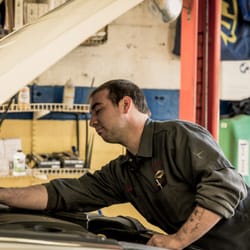 Joes Towing & Auto/Pit Crew Lube