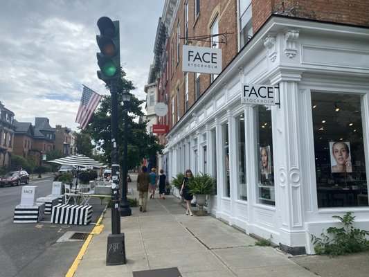 FACE Stockholm by null
