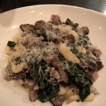 Bettolino Kitchen - Gnocchi con Tartufo - Italian Near Me - Redondo Beach, California Bettolino Kitchen - Gnocchi con Tartufo - Italian Near Me - Redondo Beach, California