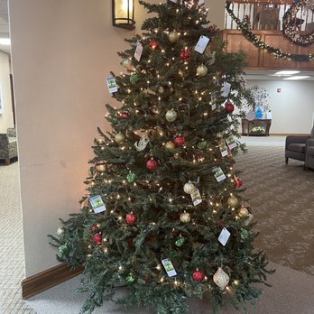 West Shores - Christmas decorations. - Retirement Homes Near Me - Hot Springs, Arkansas West Shores - Christmas decorations. - Retirement Homes Near Me - Hot Springs, Arkansas