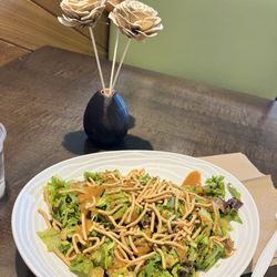 CHOP5 Salad Kitchen - Custom CREATE YOUR OWN SALAD OR BOWL WRAP*