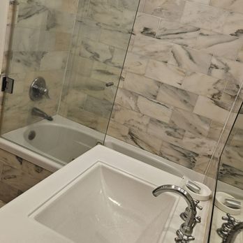 Hotel Royal - Hotels Near Me - New Orleans, Louisiana