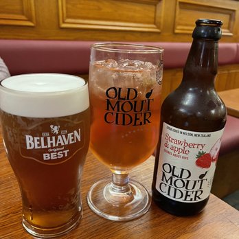 The Tavern - Our drinks for the afternoon - Gastropubs Near Me - Fort William, HLD