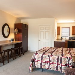 New Jersey Motorsports Park - VIP Suite
