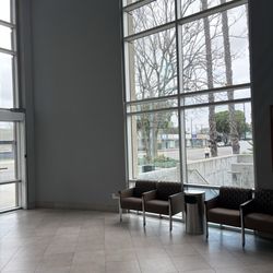 Optum - Burbank - Lobby as you walk in