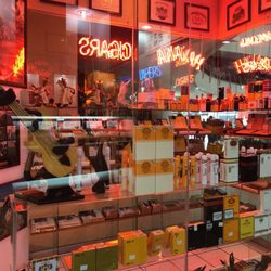 Tobaco Shop & Souvenirs