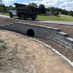 ProLawn & Landscaping - Retaining Wall