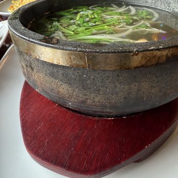 Rose Pho - Stone bowl keeps phò hot - Vietnamese Near Me - Normandy Park, Washington Rose Pho - Stone bowl keeps phò hot - Vietnamese Near Me - Normandy Park, Washington