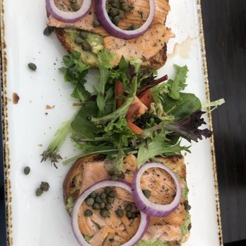 Madres Brunch - Salmon Toast - Breakfast & Brunch Near Me - Whittier, California