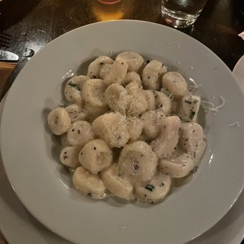 Uva - Gnocchi Di Ricotta - Italian Near Me - New York, New York Uva - Gnocchi Di Ricotta - Italian Near Me - New York, New York