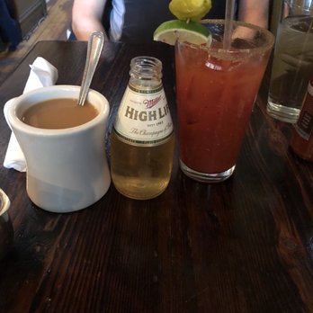 Flo - Breakfast & Brunch Near Me - Chicago, Illinois Flo - Breakfast & Brunch Near Me - Chicago, Illinois
