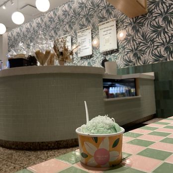 Sampaguita - Coconut ice cream - Ice Cream & Frozen Yogurt Near Me - Orlando, Florida Sampaguita - Coconut ice cream - Ice Cream & Frozen Yogurt Near Me - Orlando, Florida
