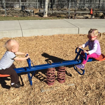 Creekside Park - Playgrounds Near Me - Pleasanton, California