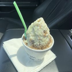 Southerland Sno Depot - Tiramisu Dream with layered cream