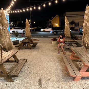 LocOhana Tropical Grill - Al fresco - Caribbean Near Me - Beach Haven, New Jersey