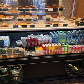 Starbucks - Food area - Coffee & Tea Near Me - Milwaukee, Wisconsin
