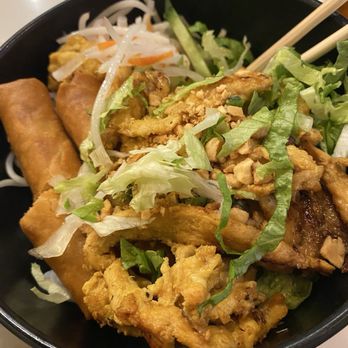 Culantro & Basil Pho Bistro - Charbroiled Meat & Egg Roll Vermicelli - Vietnamese Near Me - West Covina, California Culantro & Basil Pho Bistro - Charbroiled Meat & Egg Roll Vermicelli - Vietnamese Near Me - West Covina, California
