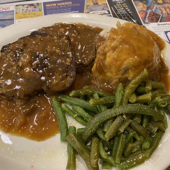 Metro Diner - Meatloaf, Mashed Potatoes and gravy and green beans - Breakfast & Brunch Near Me - Jacksonville, Florida