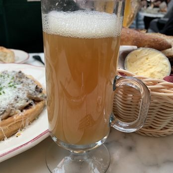 Le Diplomate - Hot rum cider - Brasseries Near Me - Washington, DC, District of Columbia