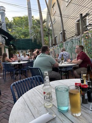 Mangia Mangia by null