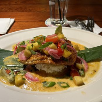 Bahama Breeze - Caribbean Red Snapper - Bars Near Me - Las Vegas, Nevada Bahama Breeze - Caribbean Red Snapper - Bars Near Me - Las Vegas, Nevada