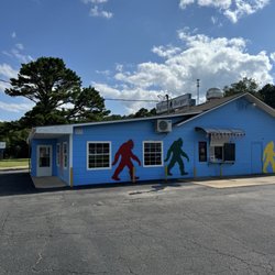 Bigfoot Burger - Outside